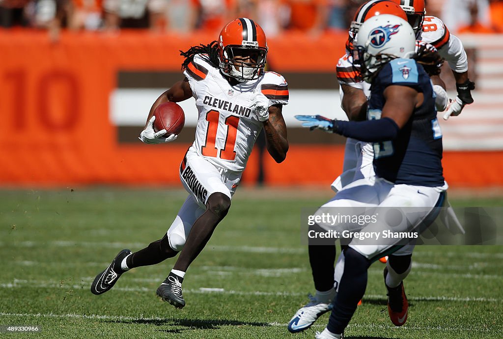 Tennessee Titans v Cleveland Browns