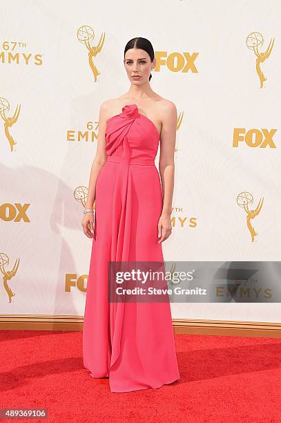 Actress Jessica Pare attends the 67th Annual Primetime Emmy Awards at Microsoft Theater on September 20, 2015 in Los Angeles, California.