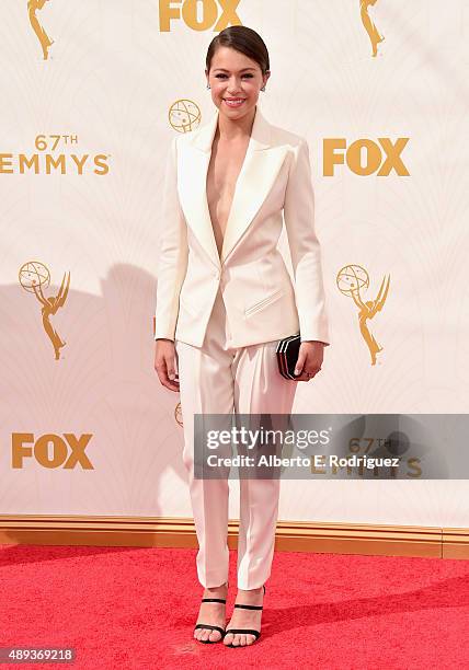 Actress Tatiana Maslany attends the 67th Emmy Awards at Microsoft Theater on September 20, 2015 in Los Angeles, California. 25720_001