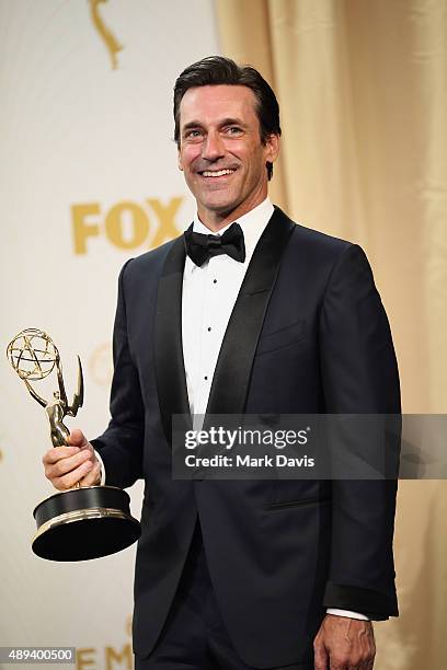 Actor Jon Hamm, winner of the award for Outstanding Lead Actor in a Drama Series for 'Mad Men', poses in the press room at the 67th Annual Primetime...