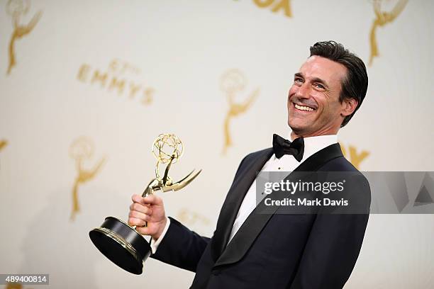 Actor Jon Hamm, winner of the award for Outstanding Lead Actor in a Drama Series for 'Mad Men', poses in the press room at the 67th Annual Primetime...
