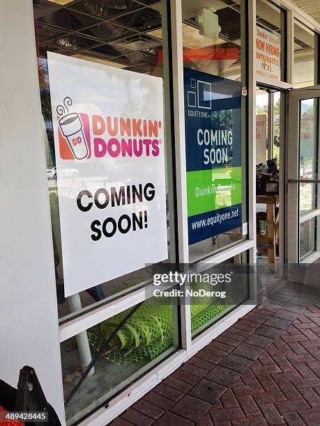 dunkin donuts coming soon - butiksinvigning bildbanksfoton och bilder