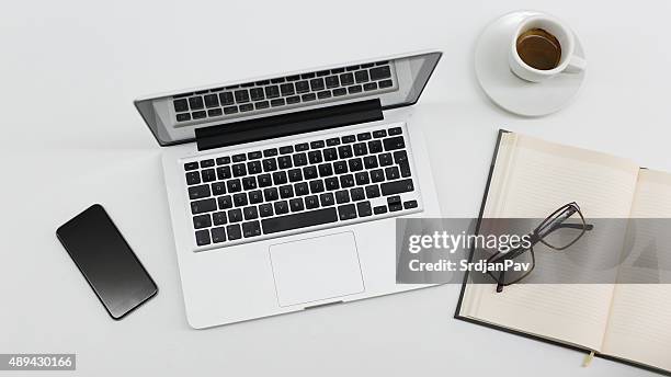 office concept - macbook business bildbanksfoton och bilder