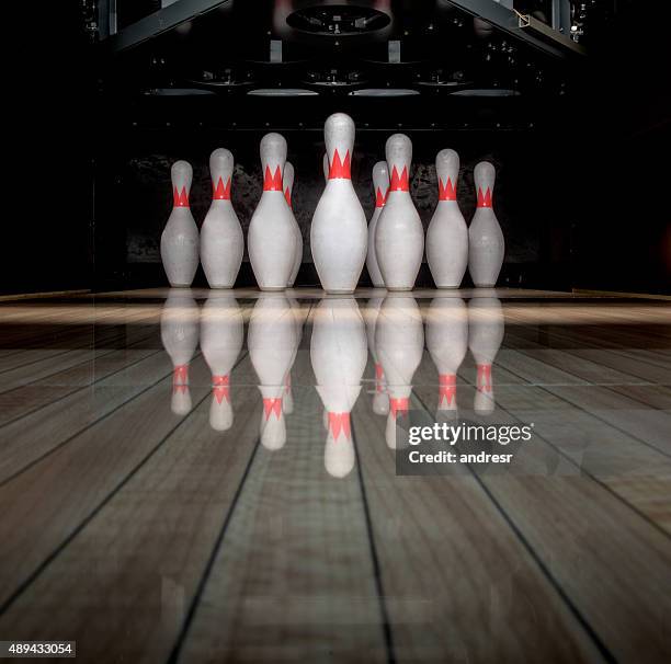 ten pin bowling - bowling pin stock pictures, royalty-free photos & images