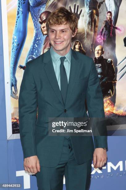Actor Evan Peters attends the "X-Men: Days Of Future Past" World Premiere - Outside Arrivals at Jacob Javits Center on May 10, 2014 in New York City.
