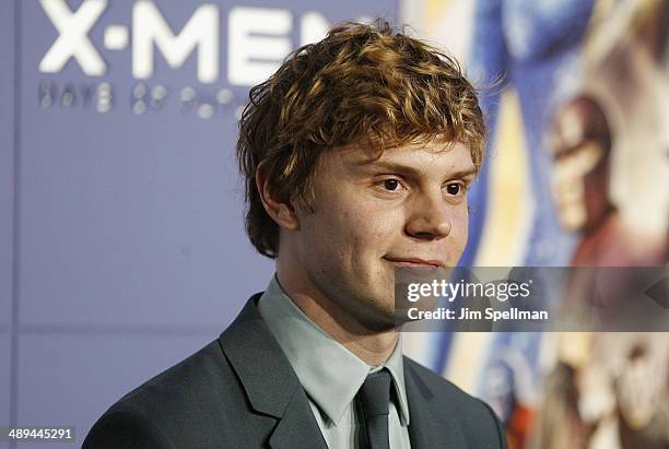 Actor Evan Peters attends the "X-Men: Days Of Future Past" World Premiere - Outside Arrivals at Jacob Javits Center on May 10, 2014 in New York City.