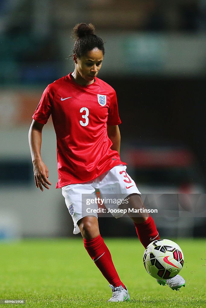 Estonia Women v England Women - UEFA Women's Euro 2017 Qualifier