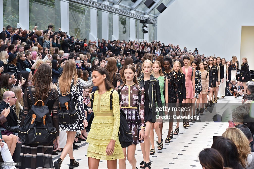 Burberry Prorsum - Runway RTW - Spring 2016 - London Fashion Week