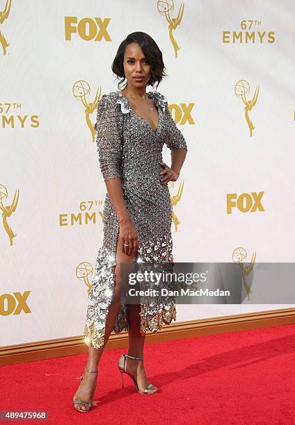 Actress Kerry Washington arrives at the 67th Annual Primetime Emmy Awards at the Microsoft Theater on September 20, 2015 in Los Angeles, California.