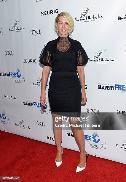 Actress Jenna Elfman attends The Human Rights Hero Awards presented by Marisol Nichols' Foundation for a Slavery Free World and Youth for Human...