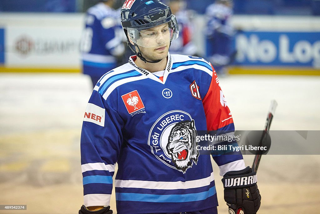 Bili Tygri Liberec v Linkoping HC  - Champions Hockey League Round Of 32