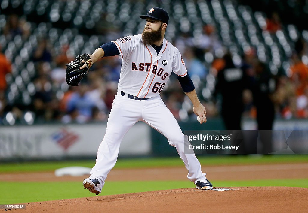 Los Angeles Angels of Anaheim v Houston Astros