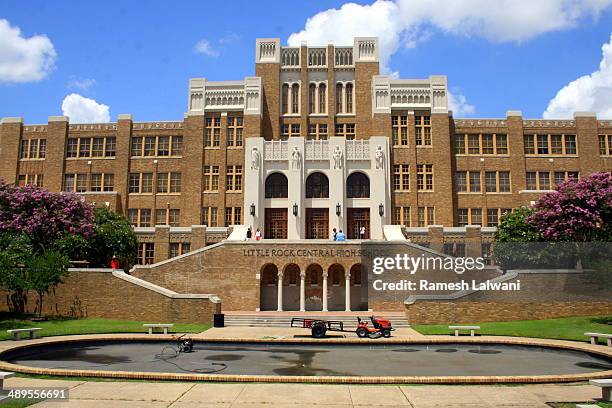 little rock central high school - central high school stock pictures, royalty-free photos & images