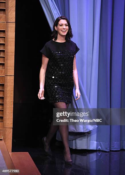 Anne Hathaway Visits "The Tonight Show Starring Jimmy Fallon" at Rockefeller Center on September 22, 2015 in New York City.