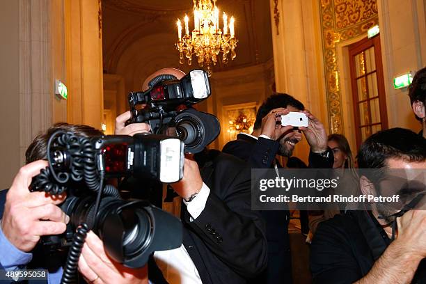Actor Laurent Lafitte, takes pictures during 'Shangri-La Hotels and Resorts' presents its new Hotel in Mauritius , 'Le Touessrok Resort and Spa'....