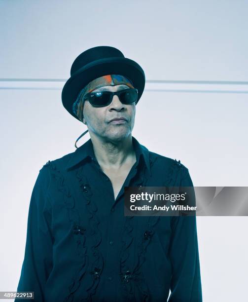 42 Arthur Lee (Musician) Stock Photos, HighRes Pictures, and Images