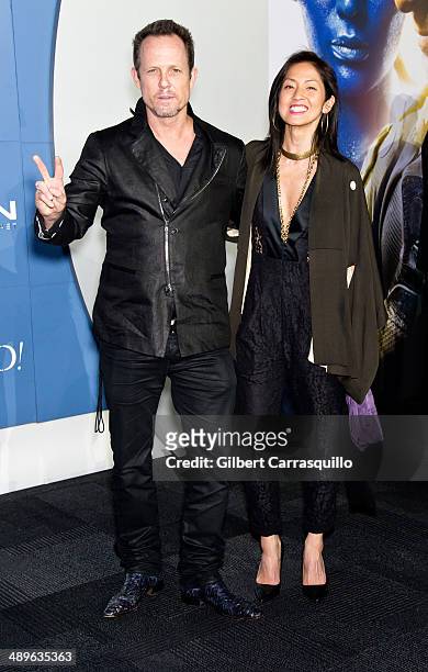 Actor Dean Winters and Kelly Hulbert attend the "X-Men: Days Of Future Past" world premiere at Jacob Javits Center on May 10, 2014 in New York City.