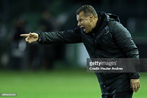 Coach Celso Roth of Coritiba during the match between Coritiba and Sport Recife for the Brazilian Series A 2014 at Couto Pereira stadium on May 11,...