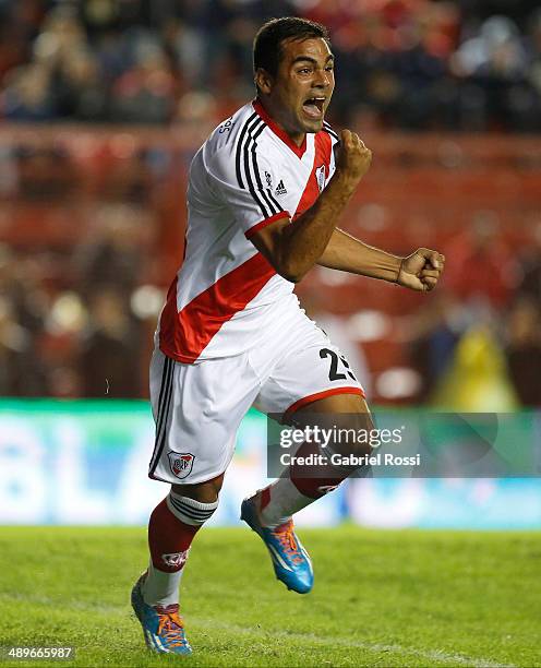 Gabriel Mercado of River Plate celebrates after scoring the opening goal during a match between Argentinos Juniors and River Plate as part of 18th...