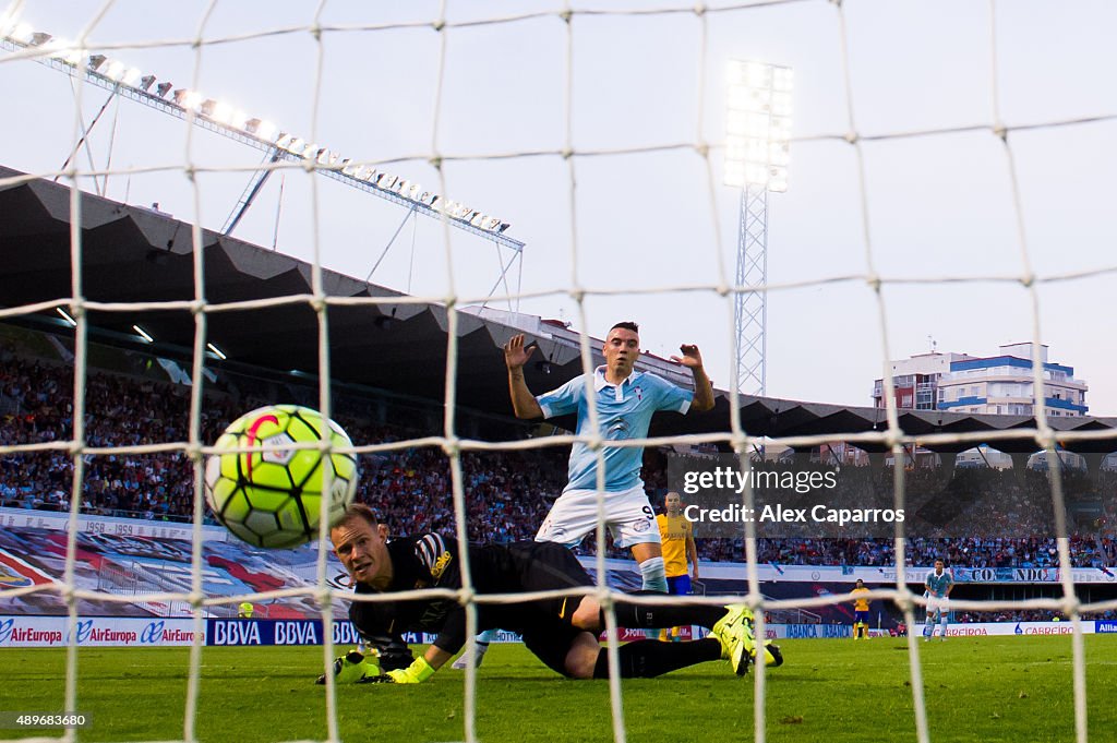 Celta Vigo v FC Barcelona - La Liga