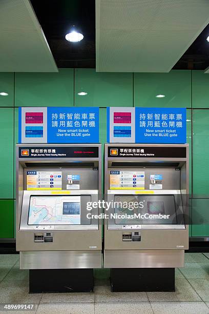 Flat Machine Rta Bus 101 Metro Regional Transit Authority Stock Photos, High-Res Pictures ...