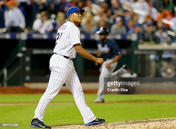 Jeurys Familia of the New York Mets reacts after giving up a three run home run in the ninth inning to Freddie Freeman of the Atlanta Braves on...