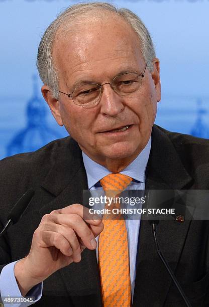 Picture taken on January 31, 2014 shows Wolfgang Ischinger, chairman and organizer of the 50th Munich Security Conference, as he opens the conference...