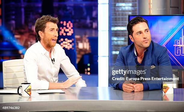 Tv presenter Pablo Motos and singer David Bustamante attend 'El Hormiguero' Tv Show on September 23, 2015 in Madrid, Spain.