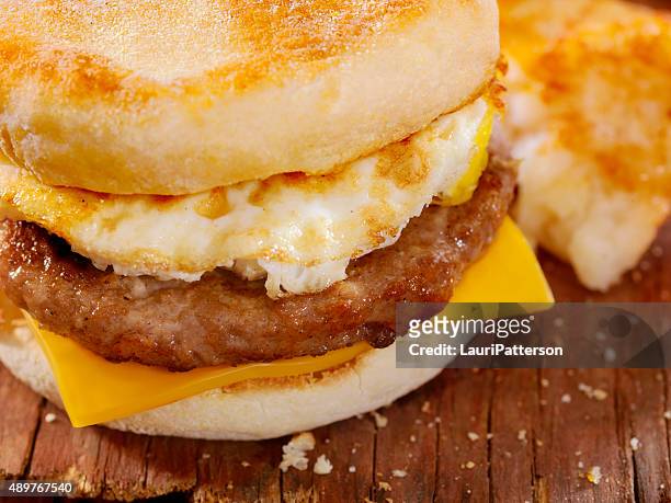 sausage and egg breakfast sandwich - hash brown stock pictures, royalty-free photos & images