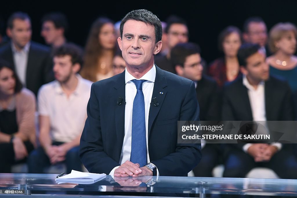 FRANCE-POLITICS-MEDIA-TELEVISION-VALLS