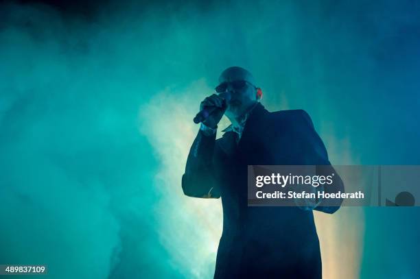 Singer Andrew Eldritch of British group The Sisters Of Mercy performs live during a concert at Columbiahalle on May 12, 2014 in Berlin, Germany.