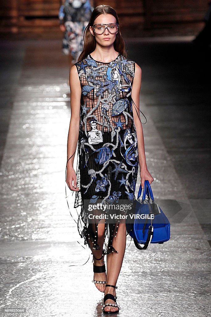 Emilio Pucci - Runway - Milan Fashion Week SS16