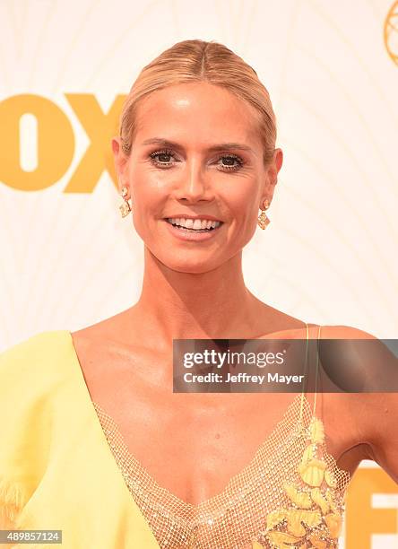 Personality Heidi Klum attends the 67th Annual Primetime Emmy Awards at Microsoft Theater on September 20, 2015 in Los Angeles, California.