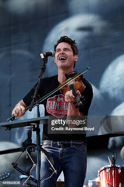 Musician and Singer Ketch Secor from Old Crow Medicine Show performs at FirstMerit Bank Pavilion at Northerly Island during 'Farm Aid 30' on...