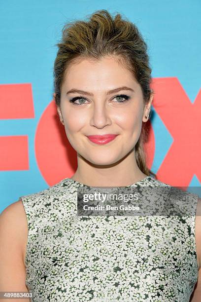 Actress Zoe Levin attends the FOX 2014 Programming Presentation at the FOX Fanfront on May 12, 2014 in New York City.