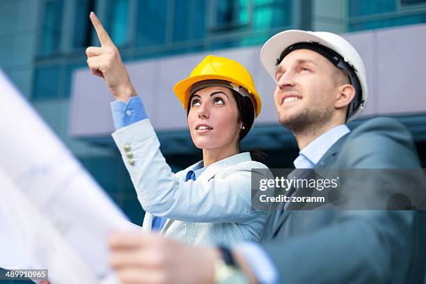 construction site - person in suit construction stock pictures, royalty-free photos & images