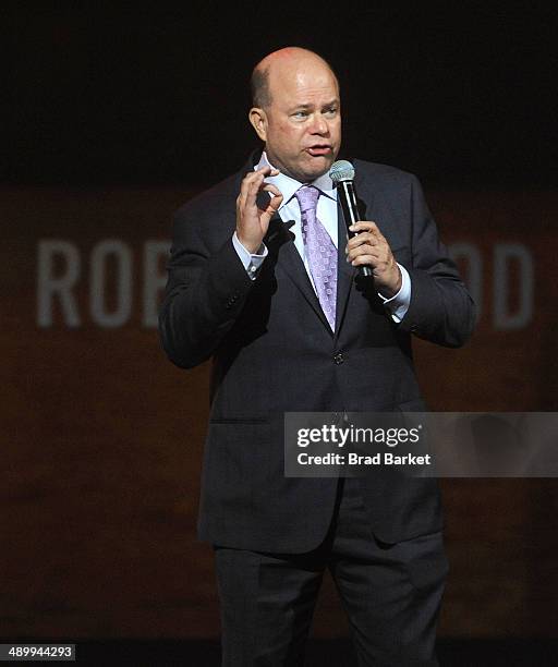 American hedge fund manager David Teppers speaks at The Robin Hood Foundation's 2014 Benefit at the Jacob Javitz Center on May 12, 2014 in New York...