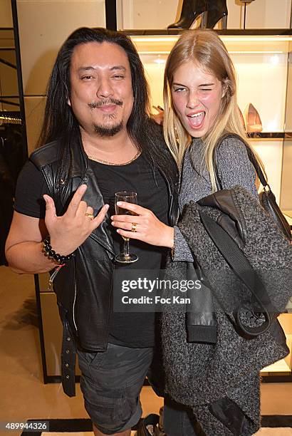 Spuug uit slepen Wegenbouwproces 26 Hugo Boss Bespoke Bag Launch Party With Partnership Of Lofficiel Magazine At Hugo Boss Champs Elysees In Paris Photos and Premium High Res Pictures - Getty Images Spuug uit slepen Wegenbouwproces 26 Hugo Boss Bespoke Bag Launch Party With Partnership Of Lofficiel Magazine At Hugo Boss Champs Elysees In Paris Photos and Premium High Res Pictures - Getty Images