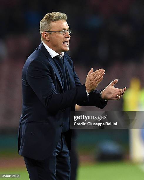 Ivo Pulga head coach of Cagliari during the Serie A match between SSC Napoli and Cagliari Calcio at Stadio San Paolo on May 6, 2014 in Naples, Italy.