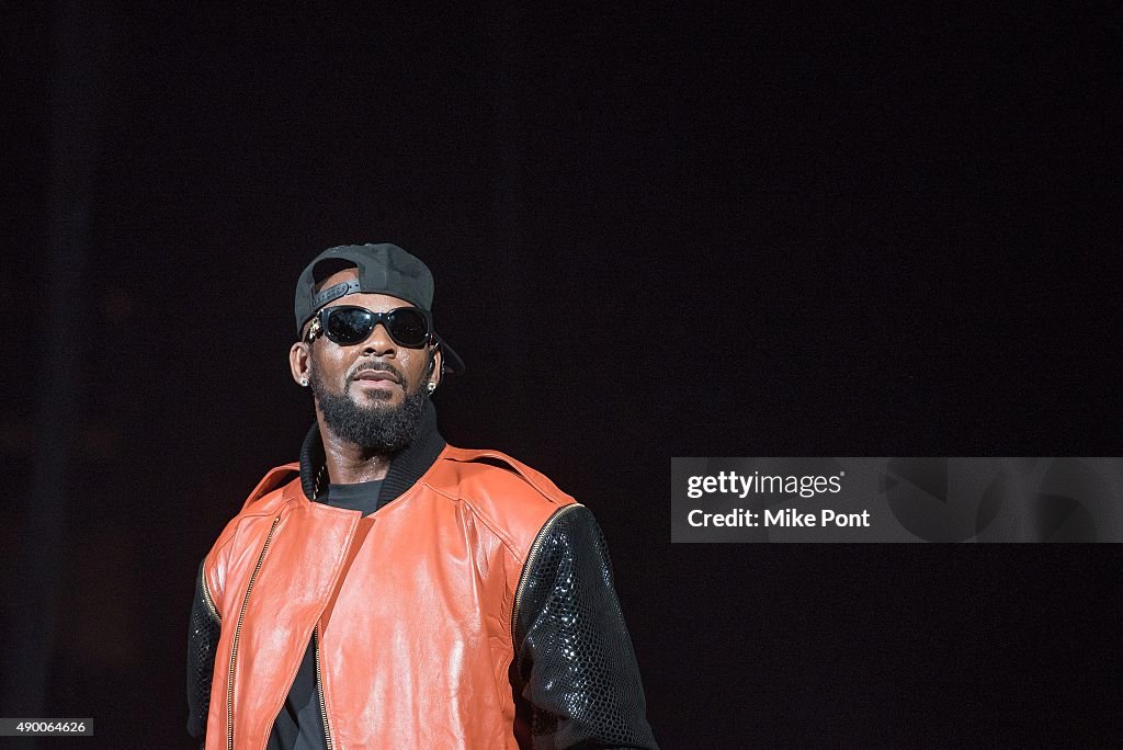 R. Kelly In Concert - Brooklyn, New York