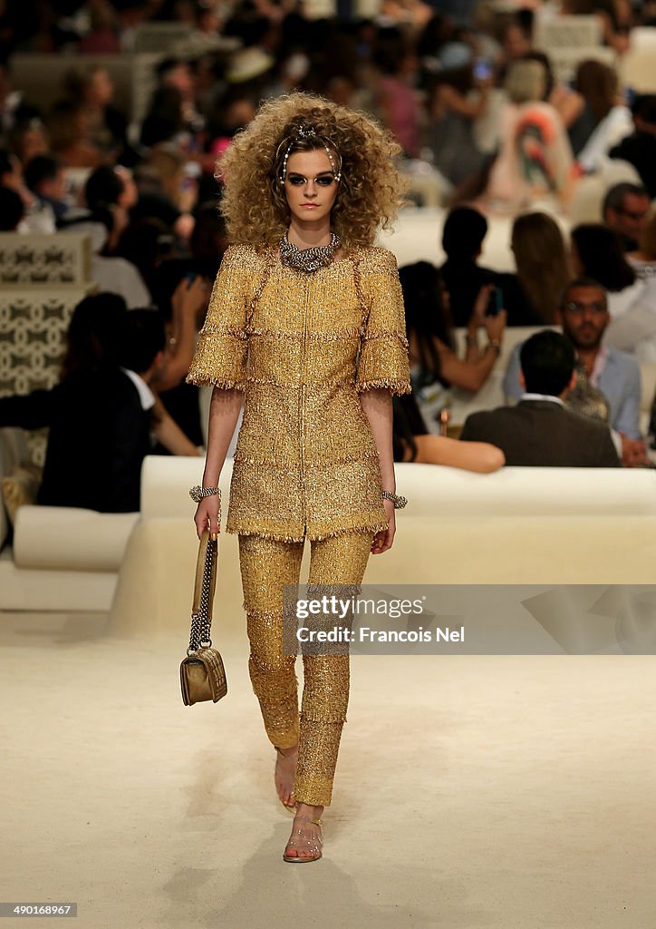 Chanel Cruise 2014/2015 Collection - Runway
