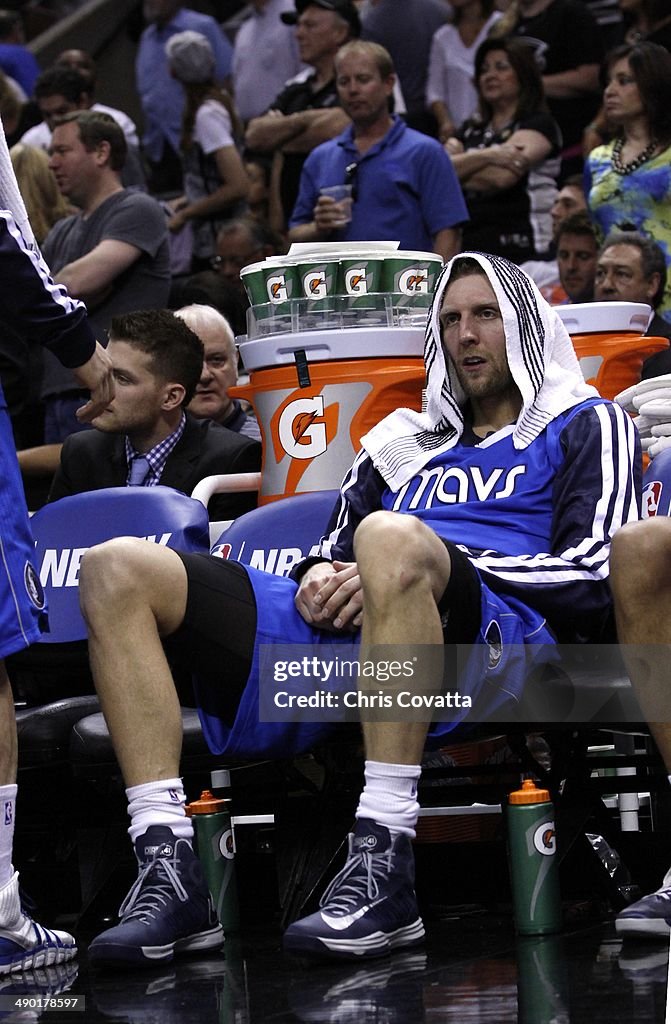 Dallas Mavericks v San Antonio Spurs - Game Seven