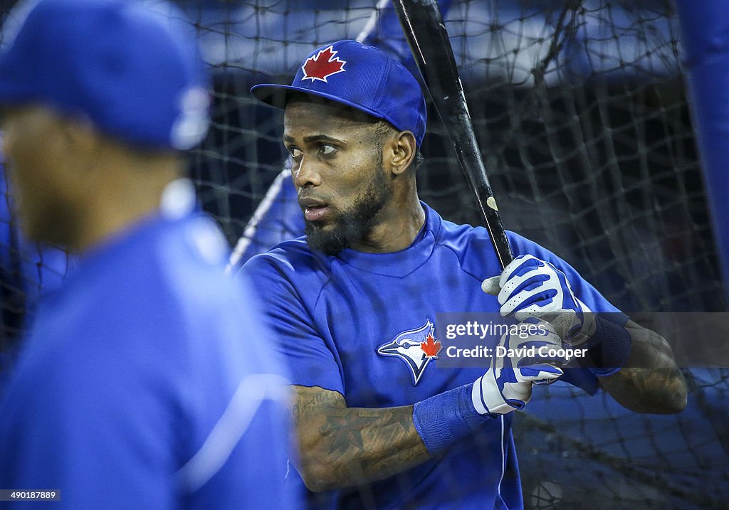 Toronto Blue Jays shortstop Jose Reyes (7) in the cage