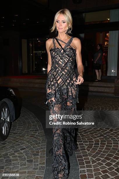 Heidi Klum arrives at amfAR Milano 2015 at La Permanente on September 26, 2015 in Milan, Italy.