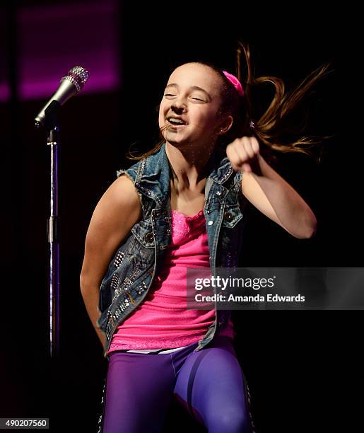 Kaysean Rice Kaycee Rice Photos and Premium High Res Pictures - Getty Images