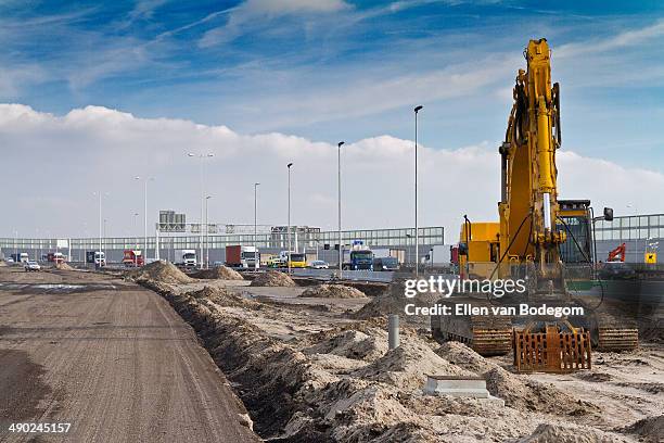 road works - construção de estrada imagens e fotografias de stock