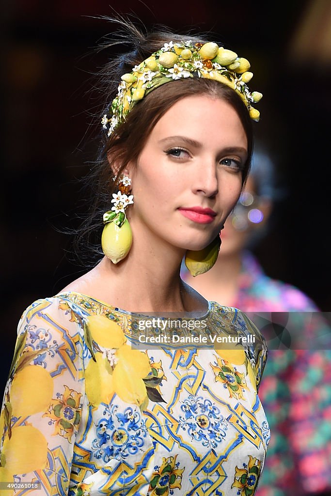 Dolce & Gabbana - Runway - Milan Fashion Week SS16