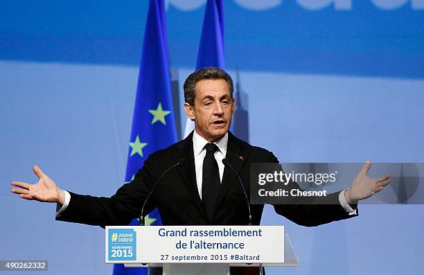 Head of French right-wing party 'Les Republicains' and former President Nicolas Sarkozy delivers a speech during a campaign meeting of the 'Les...