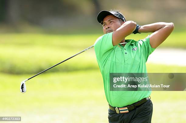 Thaworn Wiratchant of Thailand plays a shot during practice ahead of the ICTSI Philippine Open at Wack Wack Golf and Country Club on May 14, 2014 in...