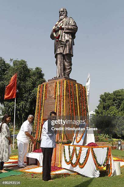 Delhi Chief Minister Arvind Kejriwal paying tribute to the first Speaker of Central Legislative Assembly Vithalbhai Jhaverbhai Patel and Shaheed...